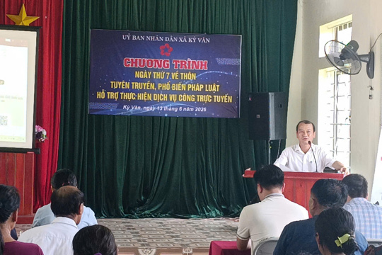 Thực hiện mô hình “Ngày thứ bảy về thôn” tại thôn Tây Xuân, xã Kỳ Văn