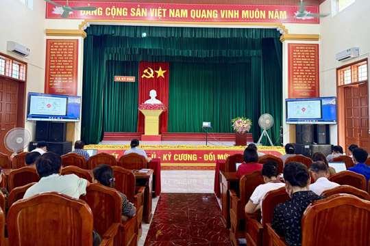Đảng ủy xã Kỳ Văn kết nối trực tuyến hội nghị Báo cáo viên Trung ương tháng 06/2026 