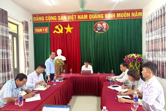 Ban Văn hóa – Xã hội HĐND xã Kỳ Văn công bố quyết định và kế hoạch giám sát chuyên đề về công tác khám, chữa bệnh và chăm sóc sức khỏe Nhân dân