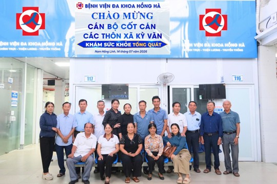Kỳ Văn: Ấm áp nghĩa tình – Chăm lo sức khỏe đội ngũ cán bộ cốt cán cơ sở 