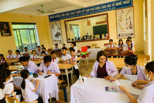 Xã Kỳ Văn chủ động chăm sóc sức khỏe cho trẻ tuổi học đường đầu năm học 2026-2027