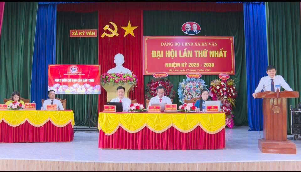Tổ chức thành công đại hội các đảng bộ, chi bộ cơ sở  trực thuộc Đảng bộ xã Kỳ Văn, nhiệm kỳ 2025 - 2030  