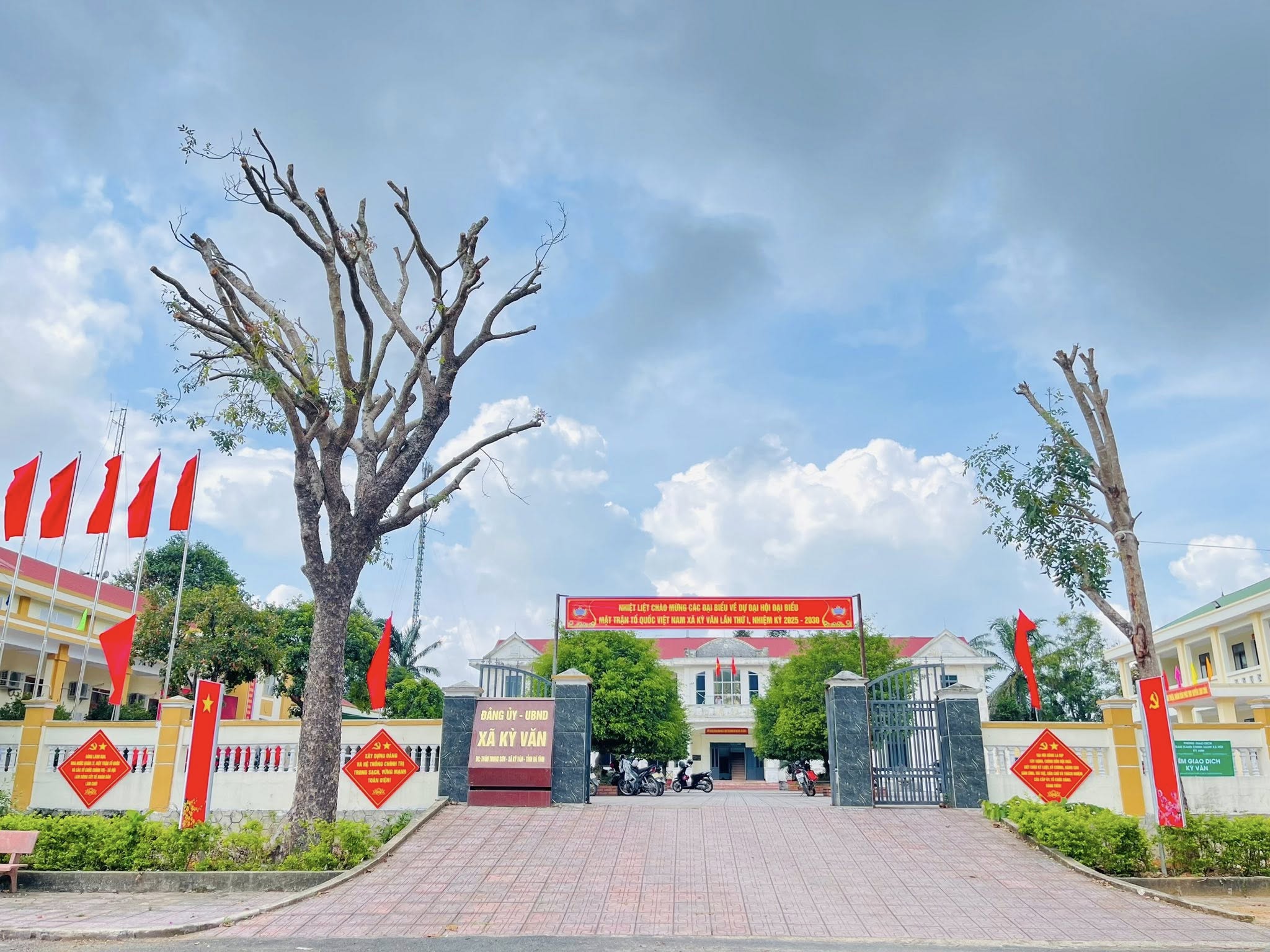 Xã Kỳ Văn tiếp tục đẩy mạnh tuyên truyền Đại hội Đảng bộ các cấp; Đại hội MTTQ và các tổ chức Chính trị - Xã hội nhiệm kỳ 2025 - 2030