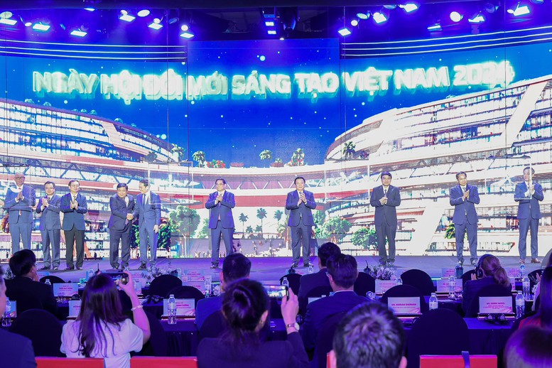 Bài tuyên truyền ngày Hội chuyển đổi số Quốc gia và hưởng ứng cuộc thi " Khởi nghiệp đổi mới sáng tạo"