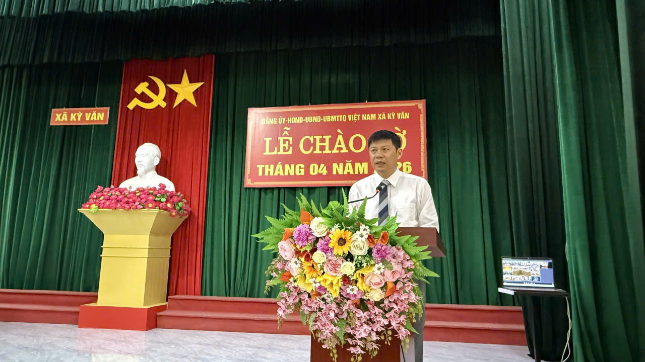 Xã Kỳ Văn tổ chức lễ chào cờ tháng 4 năm 2026