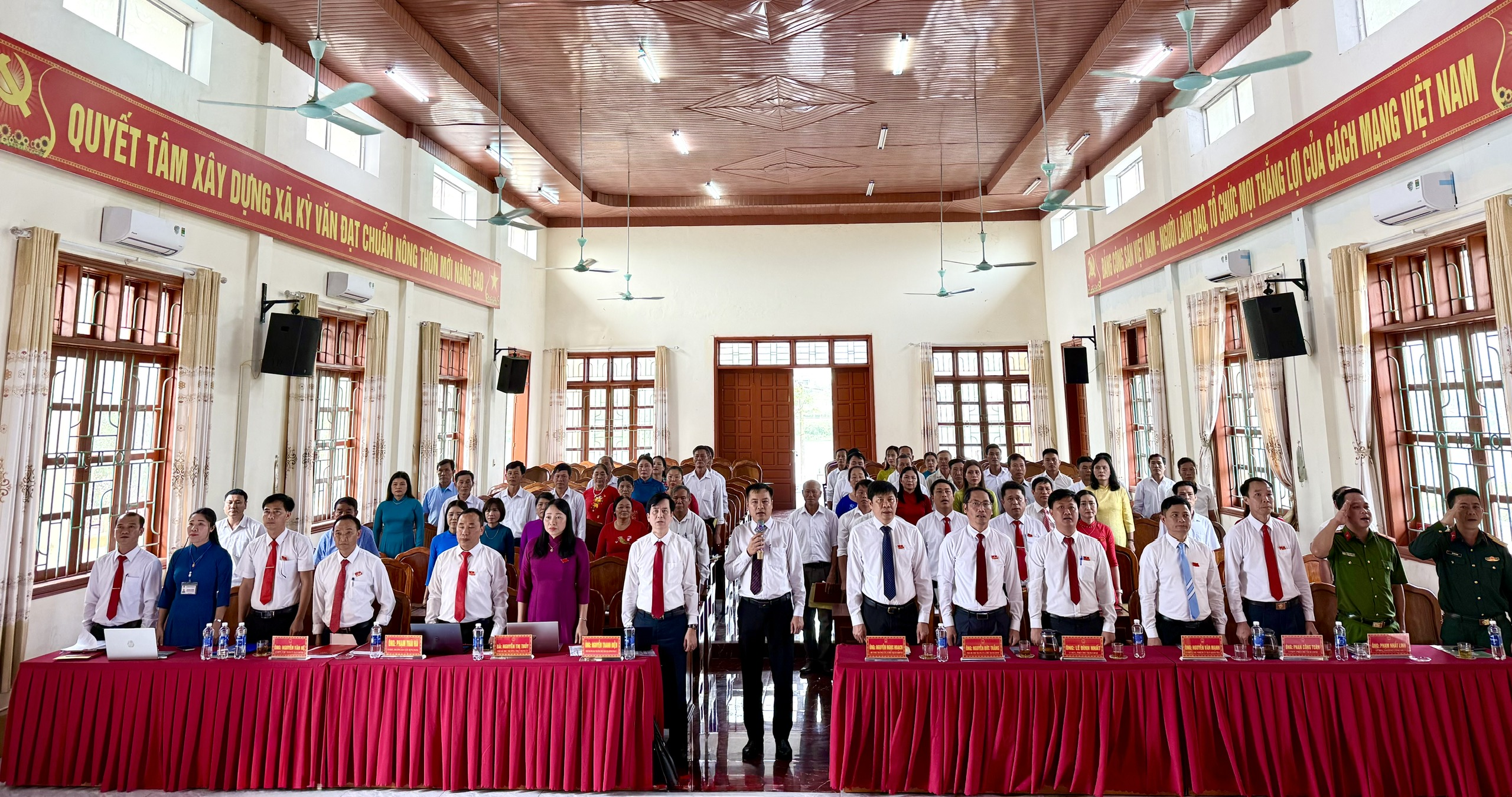 Tổ chức thành công kỳ họp thứ nhất Hội đồng nhân dân xã Kỳ Văn, Khóa XXI, nhiệm kỳ 2026-2031