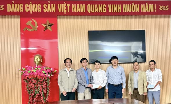 Chung tay góp sức “Tết vì người nghèo” tại xã Kỳ Văn