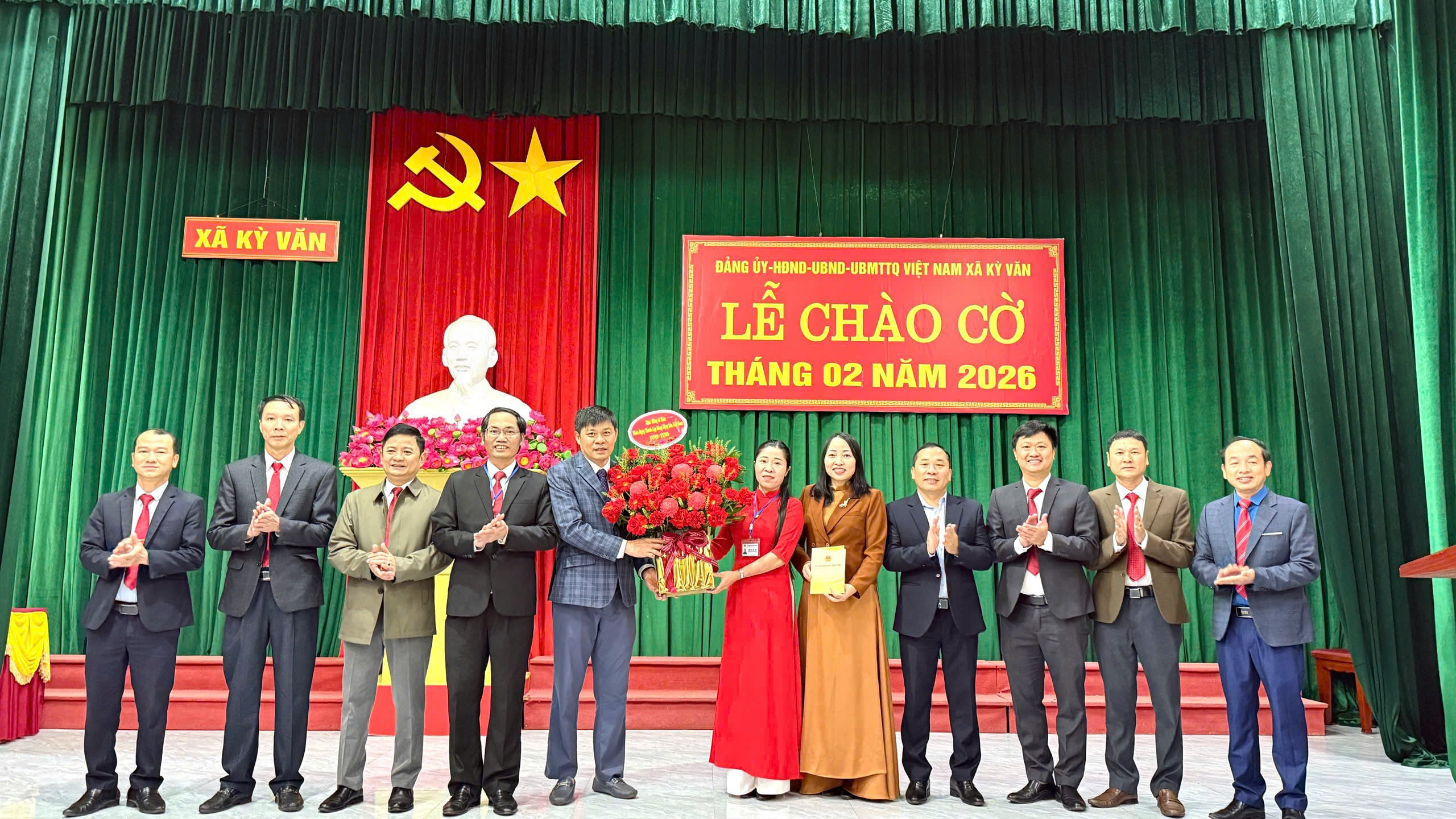 Xã Kỳ Văn tổ chức Lễ chào cờ tháng 02 năm 2026